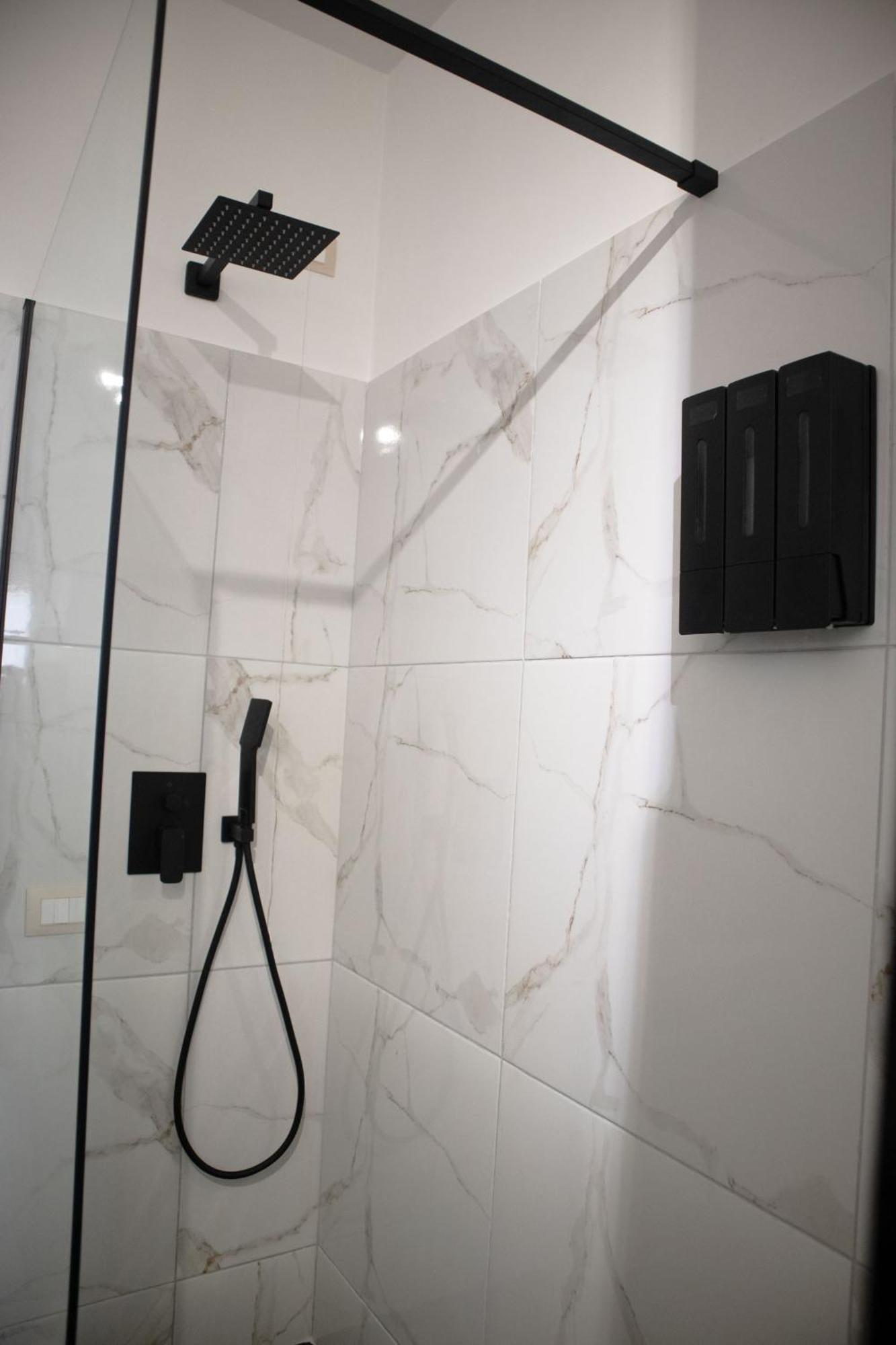 Sara'S Home - Modern Apartment Near Metro, Perfect For Families And Groups In Rome Extérieur photo